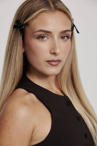 Portrait of Rocío Velayos