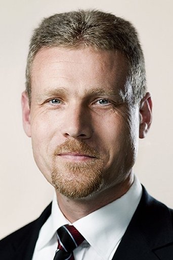 Portrait of Tom Behnke