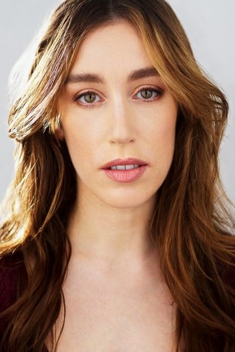 Portrait of Zoe Zien