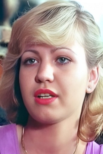 Portrait of Christine Neona