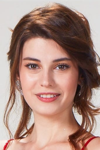 Portrait of Elif Doğan