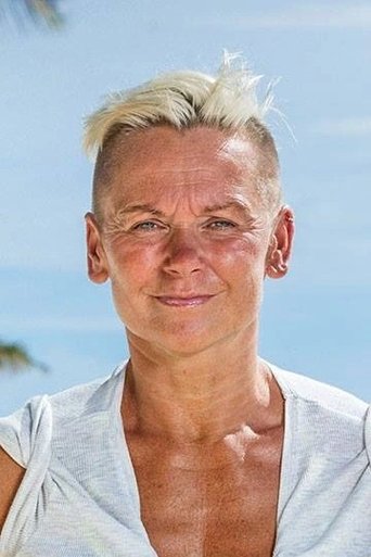 Portrait of Carolin Helt