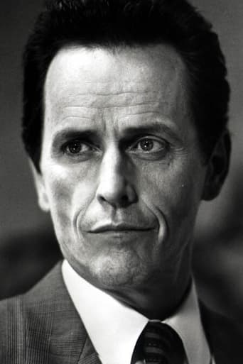 Portrait of Stephen McHattie