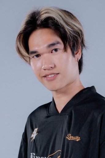 Portrait of Phurinat Boonchu