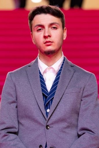 Portrait of Yanis Prone