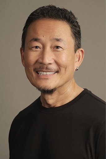 Portrait of Doug Chiang