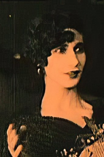 Portrait of Lili Samuel