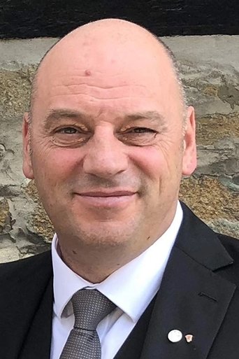 Portrait of Shane Askam