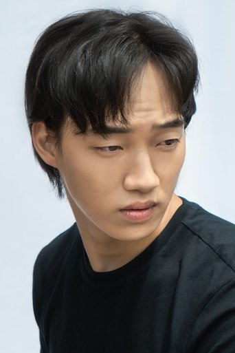 Portrait of Joo Min-hyeong