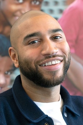 Portrait of Edson da Graça