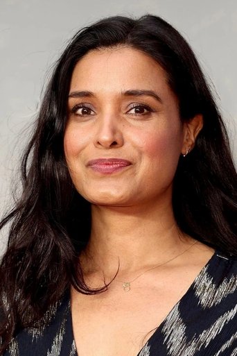 Portrait of Shelley Conn