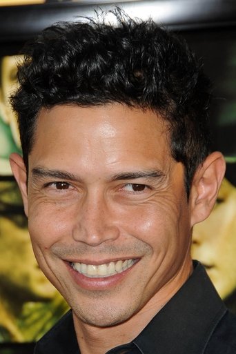 Portrait of Anthony Ruivivar