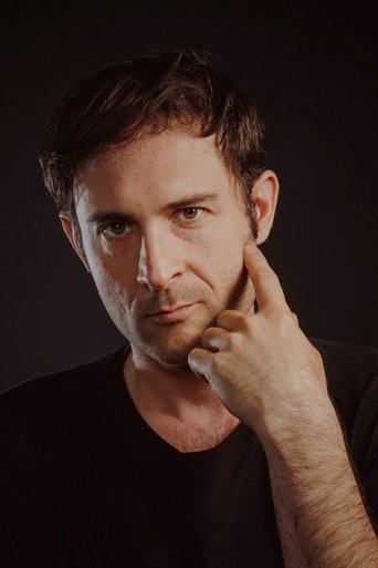 Portrait of Arthur Harari