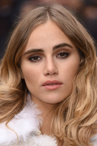 Portrait of Suki Waterhouse