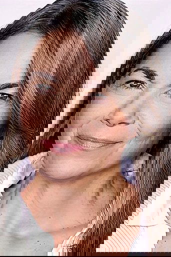 Portrait of Linda Spence