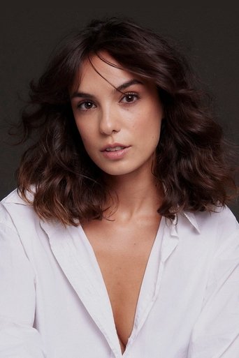 Portrait of Lara Véliz