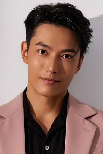 Portrait of Aaron Lai