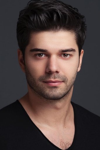 Portrait of Batuhan Ekşi