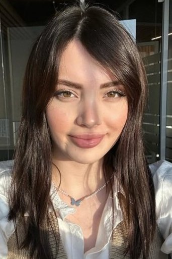 Portrait of Elif Nur Yel