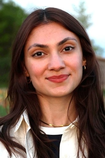 Portrait of Nika Layeghi