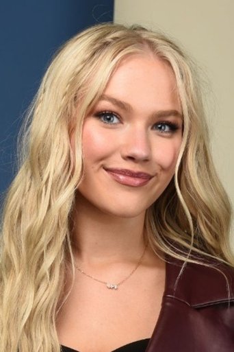 Portrait of Freya Skye