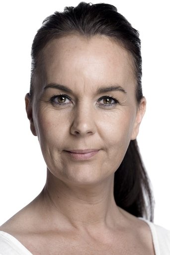 Portrait of Debbie Welsh