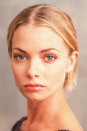 Portrait of Jaime Pressly