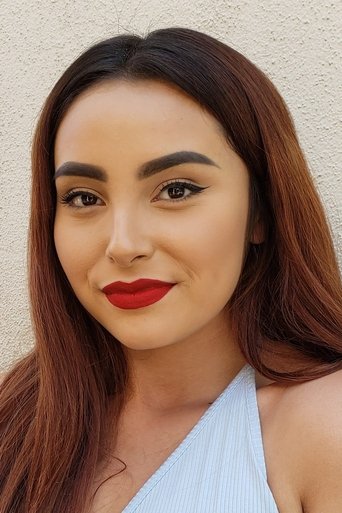 Portrait of Zoey Luna