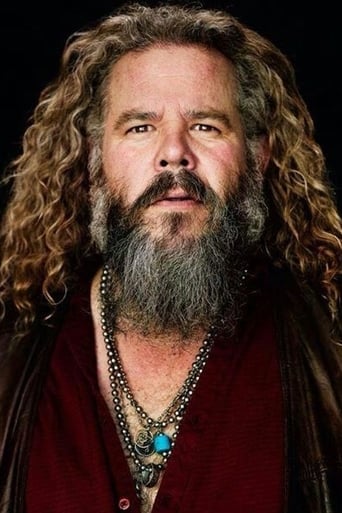 Portrait of Mark Boone Junior