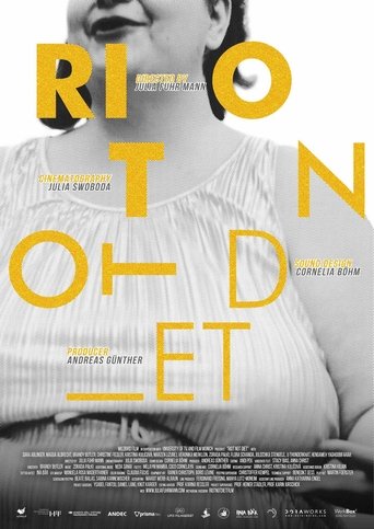 Poster of Riot Not Diet