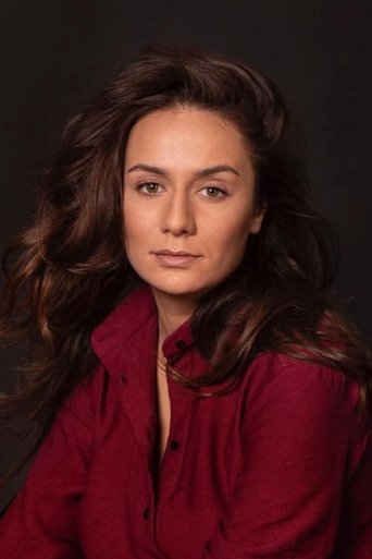 Portrait of Mariam Mano