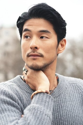 Portrait of Takayuki Suzuki