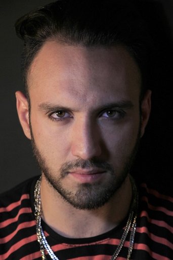 Portrait of Erfan Refahatnia