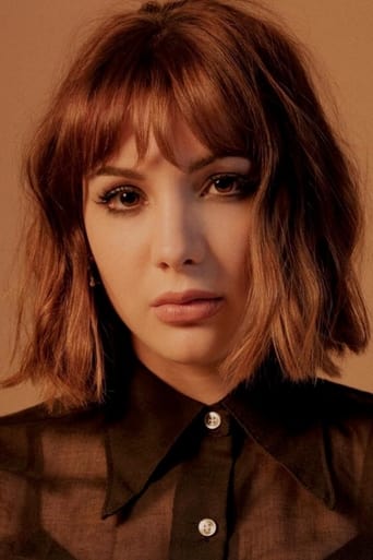 Portrait of Hannah Marks