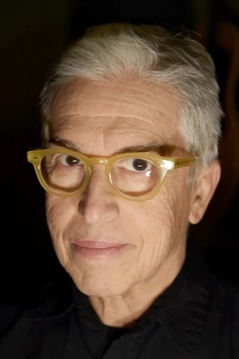 Portrait of Louie Pérez