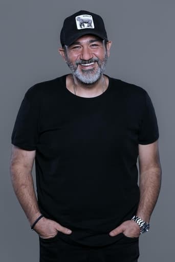 Portrait of Mehran Ghafourian