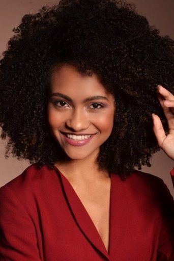 Portrait of Viviane Santos
