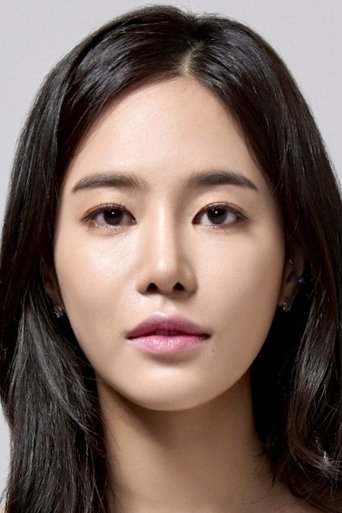 Portrait of Jung Hae-na
