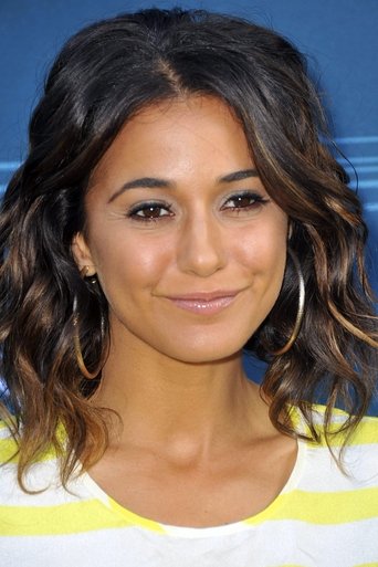 Portrait of Emmanuelle Chriqui