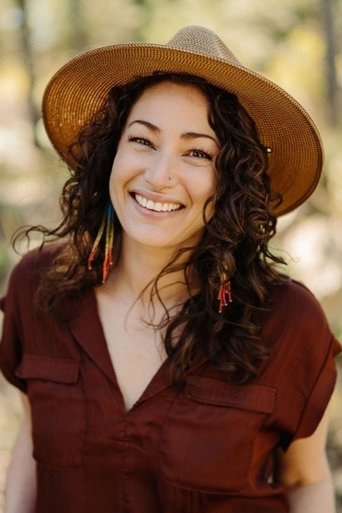Portrait of Cyndi Ortiz