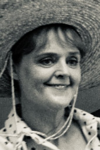 Portrait of Pamela Mandell