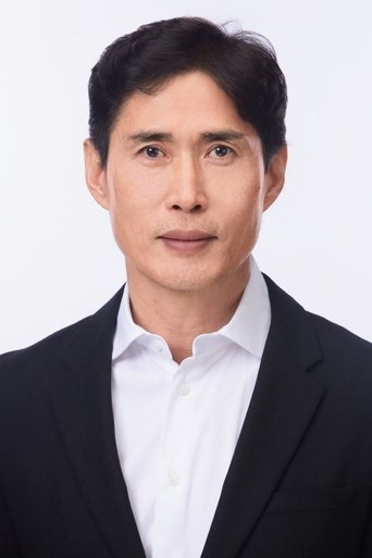Portrait of Jung Doo-hong