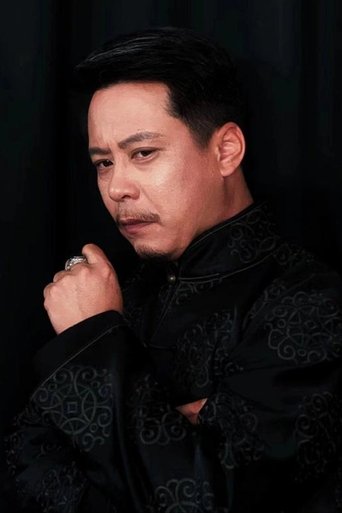 Portrait of 田凯