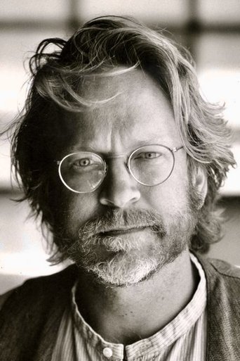 Portrait of Scott Thomson