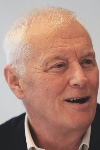 Portrait of Barry Hearn