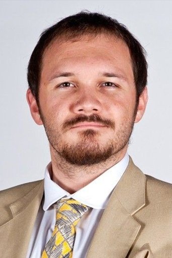 Portrait of Deniz Celiloğlu