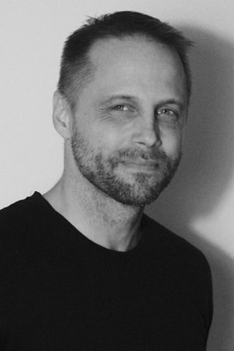 Portrait of Jon Hällgren