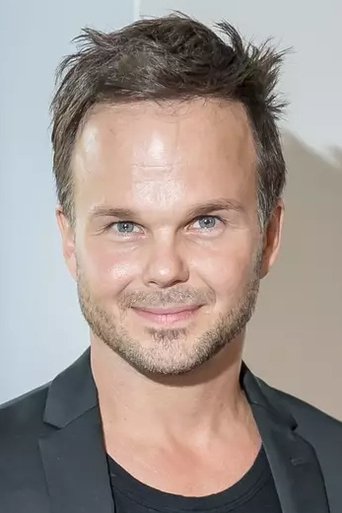 Portrait of Lauri Ylönen
