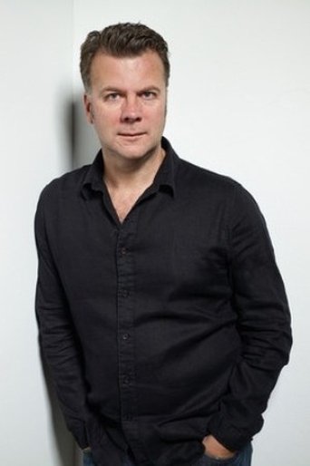 Portrait of Ian Fitzgibbon