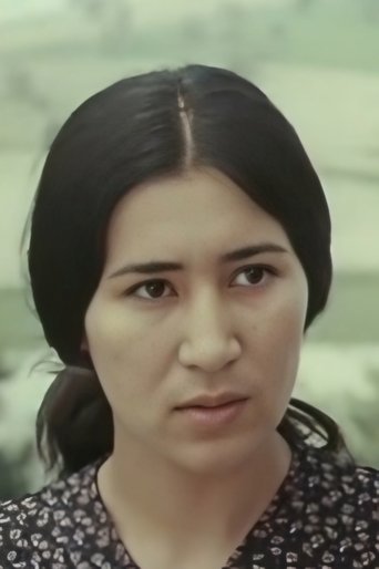 Portrait of Maral Durdiýewa